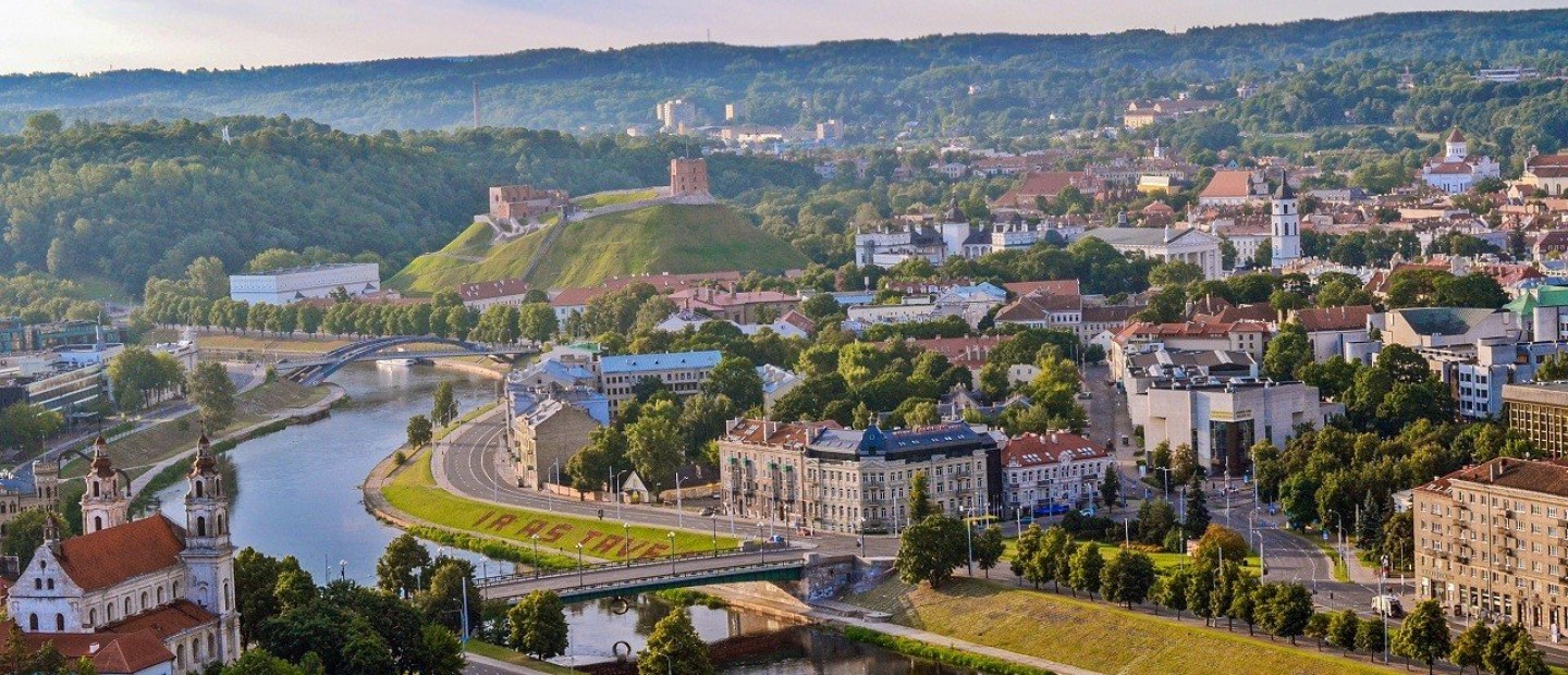 6 δελεαστικοί προορισμοί για το 2023 που αξίζουν μια θέση στη λίστα σας