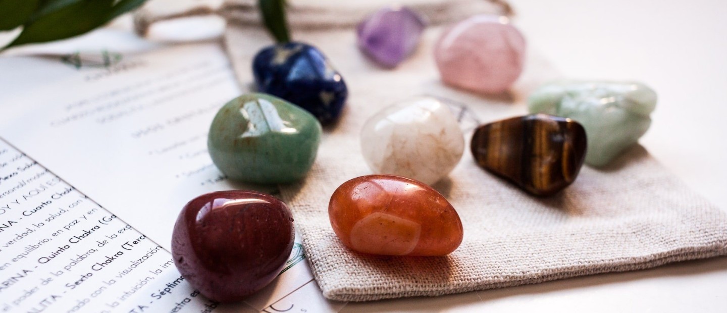 Ποιος κρύσταλλος σας ταιριάζει ανάλογα το ζώδιό σας 