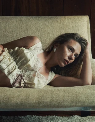 H Scarlett Johansson στο Vanity Fair για την αντικειμενοποίηση των γυναικών, την οικογένεια και το μεγάλο της όνειρο