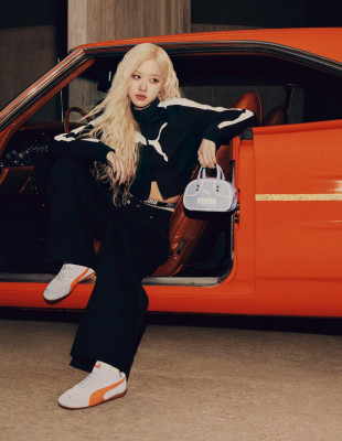 Τα it sneakers που επέστρεψαν από τη δεκαετία των '90s και έχουν ξετρελάνει όλες τις fashionistas