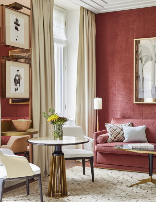 To Four Seasons Hotel στο Μιλάνο απέκτησε νέα μοναδική ταυτότητα με την υπογραφή του δημιουργού Pierre-Yves Rochon