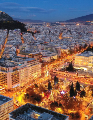 Η Αθήνα αποχαιρετά το 2025 με τις πιο ενδιαφέρουσες προτάσεις στην πολιτιστική της σκηνή