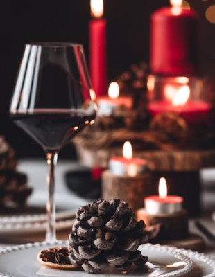 Ποιο είδος κρασιού σάς ταιριάζει σύμφωνα με το ζώδιό σας;