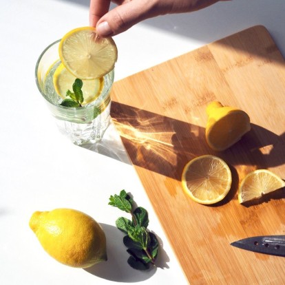 4 ροφήματα που αν τα πιείτε το πρωί αδυνατίζουν 