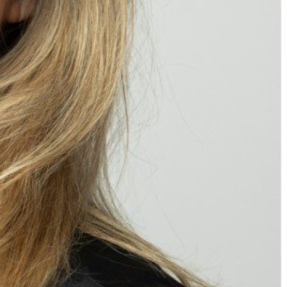 Έλενα Χατζηαλεξάνδρου: «Μέσα στα χρόνια η γυναίκα εκπαιδεύτηκε σκληρά να επιβιώνει μέσα σε ένα άδικο, μη προνομιακό για την ίδια, σύστημα»