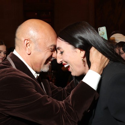 O Christian Louboutin γιόρτασε τα 30 χρόνια της κόκκινης σόλας με ένα φαντασμαγορικό show