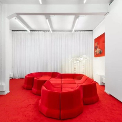 Ο Elvis Presley ενέπνευσε την τελευταία συλλογή επίπλων του Atelier Biagetti