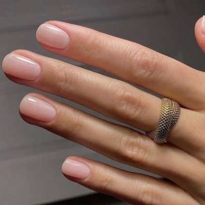 Ανακαλύψαμε τα 6 nail trends που δεν φεύγουν ποτέ από τη μόδα 