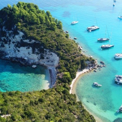Ionian beauty: Οι ονειρικές παραλίες των Επτανήσων που παραπέμπουν σε εξωτικούς προορισμούς