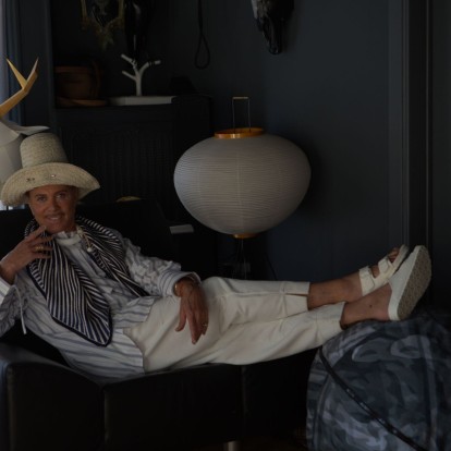 Η ΤΕΜΕΝΟ του Λάκη Γαβαλά κάνει απόβαση στη Θεσσαλονίκη: Όσα μας εξομολογήθηκε για το νέο του εγχείρημα 