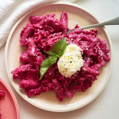 Barbie pasta: Αναλύουμε τη δημοφιλή συνταγή εμπνευσμένη από την ομώνυμη ταινία