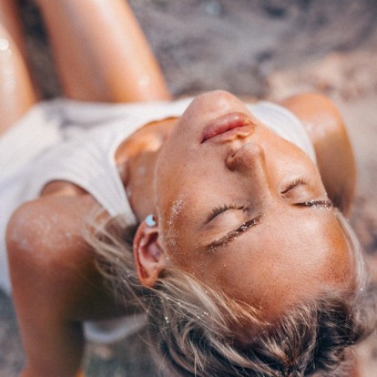 Ακμή: 5 φυσικοί τρόποι για να την αντιμετωπίσετε αποτελεσματικά 