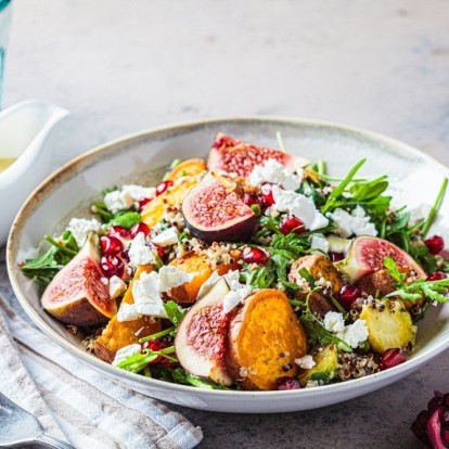 3 φθινοπωρινές σαλάτες, ιδανικές για το lunch break σας