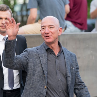 Οι πλουσιότεροι άνθρωποι στον κόσμο: Elon Musk, Bernard Arnault, Jeff Bezos
