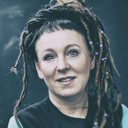 Olga Tokarczuk: Η βραβευμένη με Νόμπελ Λογοτεχνίας συγγραφέας για πρώτη φορά στην Ελλάδα