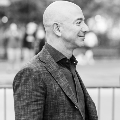 Jeff Bezos: 4 κανόνες ζωής τους οποίους ακολουθεί