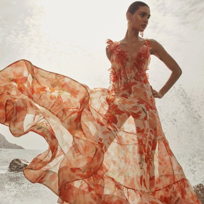 Florals for Spring? Τα αγαπημένα μας pieces με λουλούδια για την άνοιξη