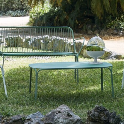 Spring re-fresh: 5+1 τρόποι να ανανεώσετε τον εξωτερικό χώρο σας για την άνοιξη
