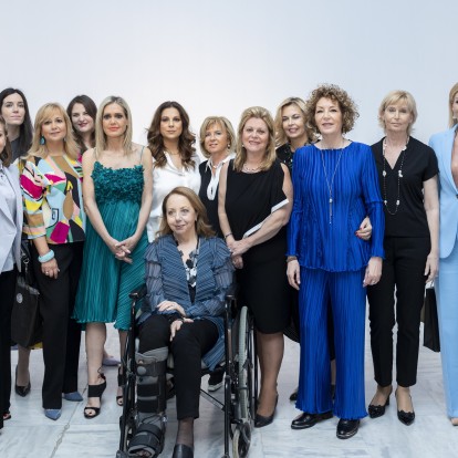 Η επίδειξη μόδας της Δάφνης Βαλέντε με φιλανθρωπικό χαρακτήρα στο MOMus της Θεσσαλονίκης 