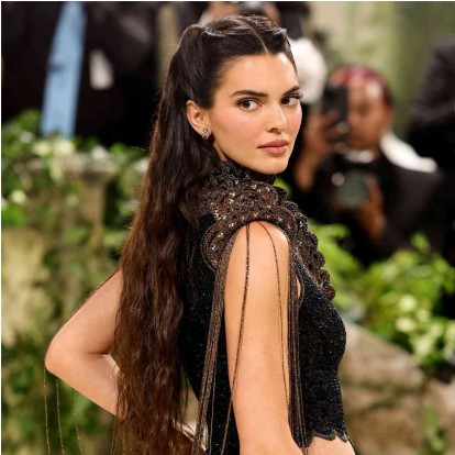 Τα hair & makeup looks που έκλεψαν εντυπώσεις στο φετινό Met Gala