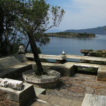Μια ματιά στην ονειρεμένη κατοικία του Sir Patrick Leigh Fermor στη Μεσσηνία 