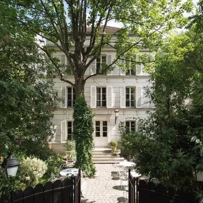Paris Secrets: Οι μυστικοί κήποι στο Παρίσι που αξίζει να ανακαλύψετε