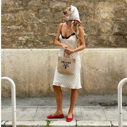 Τα fashion items για να επιλέξετε όταν έχει 40 βαθμούς