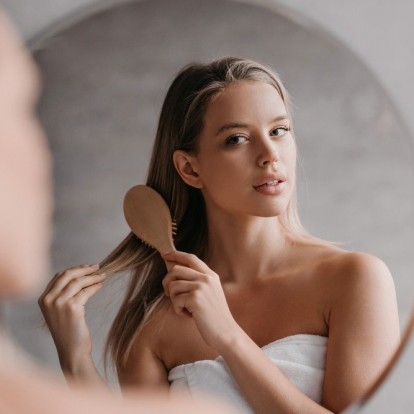 Τριχόπτωση: Πότε είναι πραγματικά ανησυχητική;