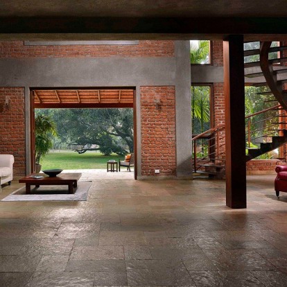 Mango house: Μια ανοιχτή κατοικία σ' έναν παραδεισένιο κήπο γεμάτο καρπούς