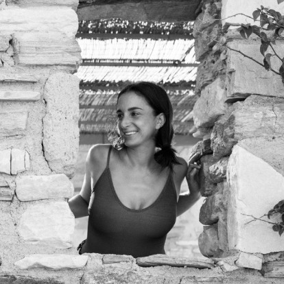 Η Αντίπαρος μέσα από τον 10λογο της Μαριλένας Ανδρεάδη 