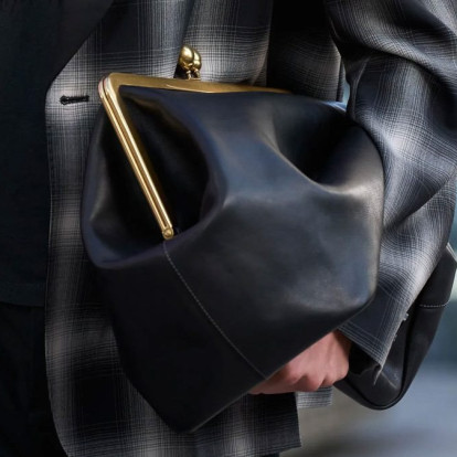 Οι XL bags είναι το key-item της σεζόν 
