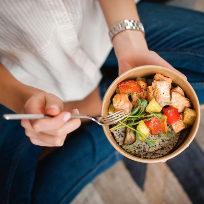 Fibermaxxing: Ποια είναι η διατροφική τάση που έχει κατακλύσει το TikTok;