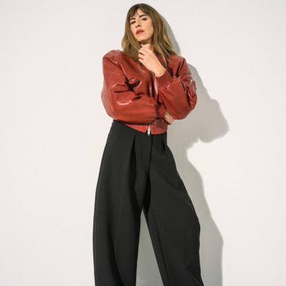 Η Κάτια Γκουλιώνη, ηθοποιός με συναισθηματικό βάθος και άνθρωπος με αξίες, σε μία αποκλειστική συνέντευξη στο GLOW