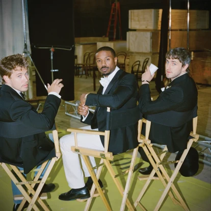 Τα αγόρια του Vanity Fair Hollywood Issue αντιδρούν σε εμβληματικά video του Internet  