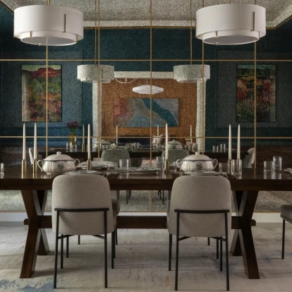 Μια ενοικιαζόμενη κατοικία στο Ντουμπάι ανακαινίστηκε υποδειγματικά μέσα μόλις έξι μήνες, με επιρροές mid-century και Art Deco