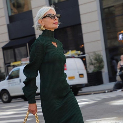 Οι updated & ultra stylish τρόποι για να φορέσετε με απόλυτη επιτυχία τα πλεκτά φορέματα