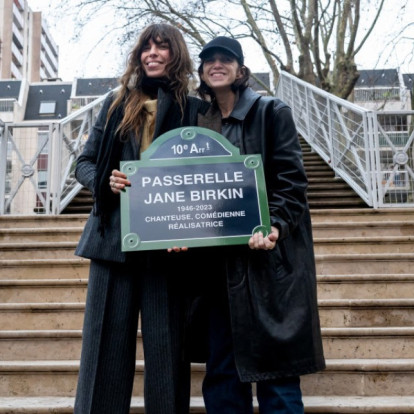 Το Παρίσι τιμά την Jane Birkin, χαρίζοντας το όνομά της σε μία γέφυρα 