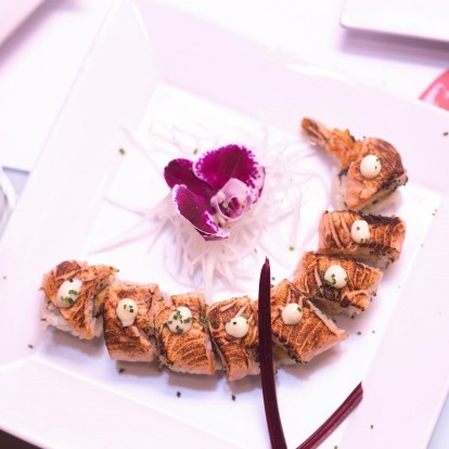 Big in Japan: Εδώ θα γευτείτε το πιο νόστιμο sushi της πόλης 