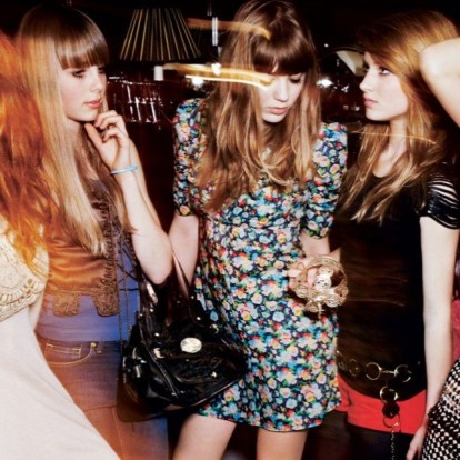 Πώς να αποφύγετε το κρυολόγημα στις γιορτές και τι το προκαλεί