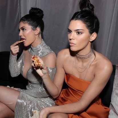 Eating out: Τα ιδανικά street food για όλα τα γεύματα