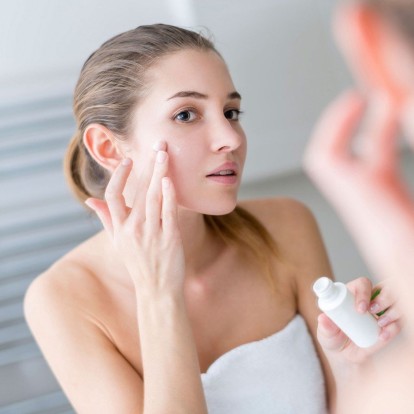 Πώς να χρησιμοποιείτε σωστά τα skincare προϊόντα
