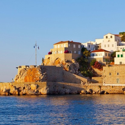 4 λόγοι για να πάτε τον Οκτώβριο στην Ύδρα