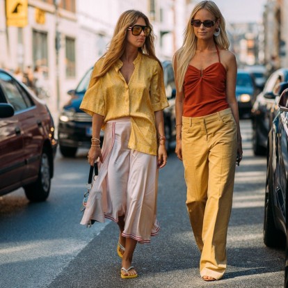 Dos & Don'ts: Τα υφάσματα που δεν πρέπει να επιλέγετε τους καλοκαιρινούς μήνες και με ποια να τα αντικαταστήσετε 