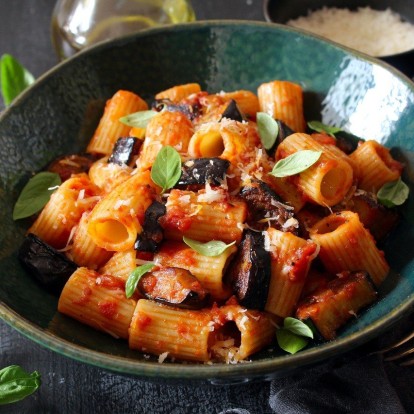 3 μακαρονάδες με λαχανικά για τις πιο cozy in-house Friday nights 