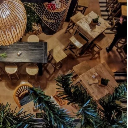 Cottage: Μια μοντέρνα αγροικία που αλλάζει τις day to night εξόδους στην Καλαμαριά 