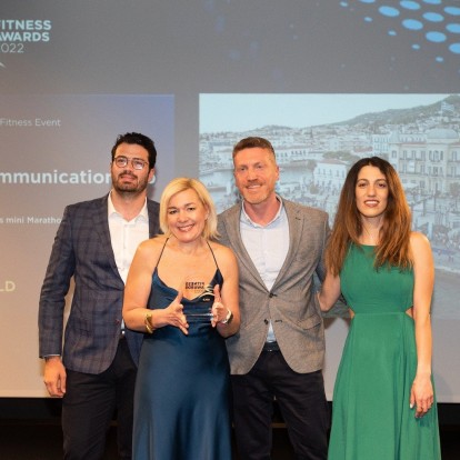 Spetses mini Marathon: Η ύψιστη τιμητική του διάκριση σε μια λαμπρή βραδιά