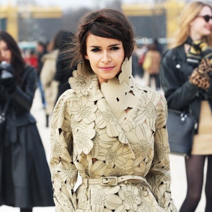 Η Miroslava Duma αποδεικνύει ότι η μόδα δεν είναι μόνο looks 