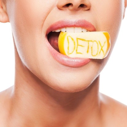 Detox: 8 τροφές για φυσική αποτοξίνωση