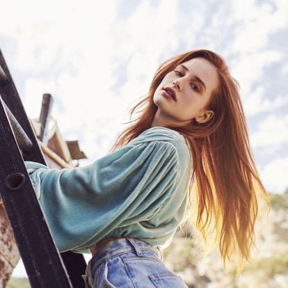 Η Madelaine Petsch αποκαλύπτει ένα μεγάλο μυστικό της για πρώτη φορά 