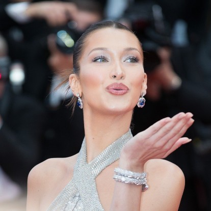 Lifting εφέ: Tα χτενίσματα που θα σας δείξουν νεότερη 